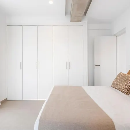 Central Suites 아파트