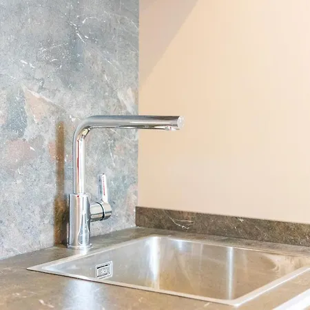 Central Suites 아파트