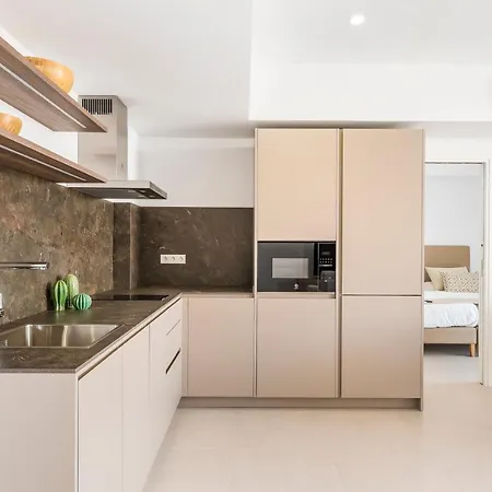 Central Suites