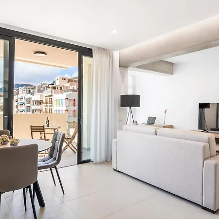 Central Suites Apartment