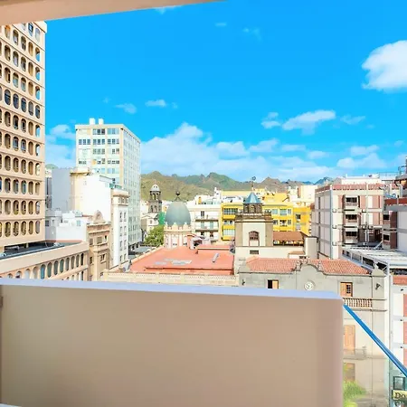 Central Suites *